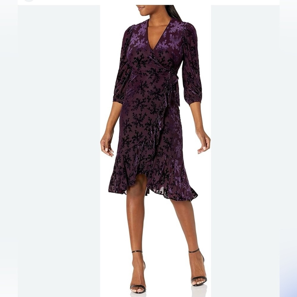 Calvin Klein Burnout Velvet 3/4 Sleeve Faux Wrap Dress sz. 2